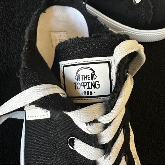 Canvas Slip On Sneakers - Picture 6 of 11